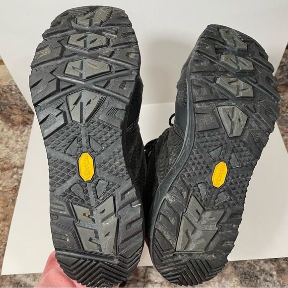 The North Face Ultra Fastpack Black Outdoor Winter Boots - Picture 7 of 10